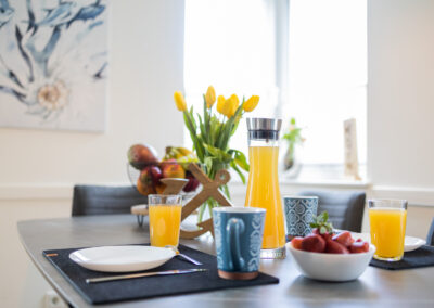 Dekorierter Frühstückstisch